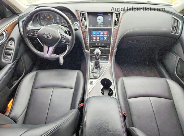 JN1EV7APXKM519194 2019 INFINITI Q50 Silver Widok deski rozdzielczej