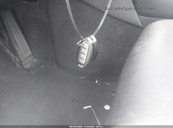 JN1EV7AR0HM837495 2017 INFINITI Q50 Silver Dashboard view