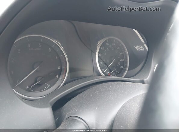 JN1EV7AR0JM436437 2018 INFINITI Q50 Black Vista de los asientos traseros