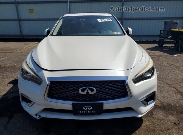 JN1EV7AR1JM611908 2018 INFINITI Q50 White Front view