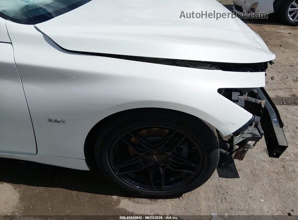JN1EV7AR3JM436481 2018 INFINITI Q50 White 