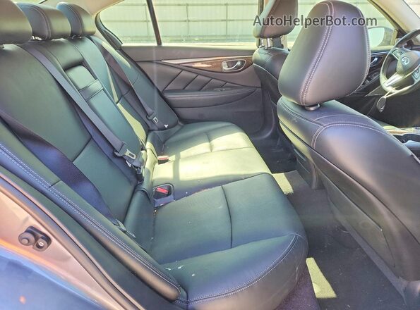 JN1EV7AR3JM610033 2018 INFINITI Q50 Gray Вид задніх сидінь
