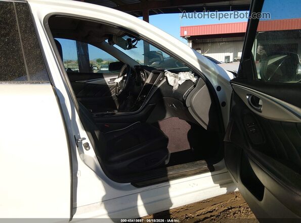 JN1EV7AR3LM257182 2020 INFINITI Q50 White Widok wnętrza z przodu