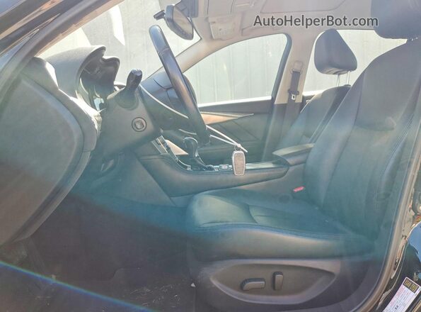 JN1EV7AR4HM831554 2017 INFINITI Q50 Black Widok wnętrza z przodu