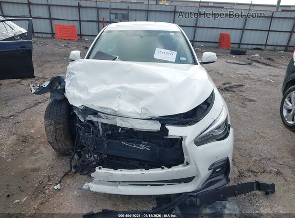 JN1EV7AR4KM592028 2019 INFINITI Q50 White Instrument cluster view