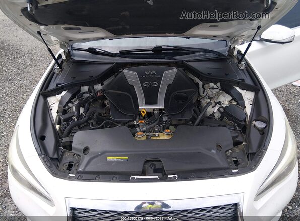 JN1EV7AR5HM836326 2017 INFINITI Q50 White Rear view