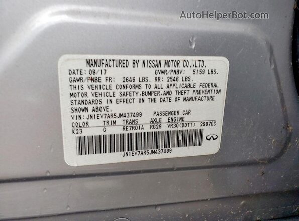 JN1EV7AR5JM437499 2018 INFINITI Q50 Silver Widok komory silnika