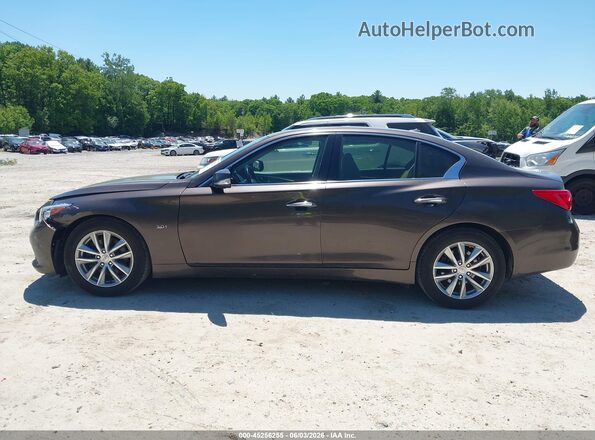 JN1EV7AR6HM833788 2017 INFINITI Q50 Champagne 