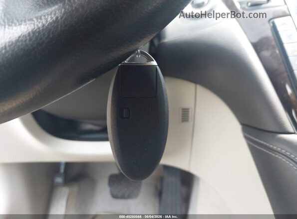 JN1EV7AR7HM839714 2017 INFINITI Q50 Gray Widok deski rozdzielczej