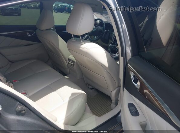 JN1EV7AR7HM839714 2017 INFINITI Q50 Gray Widok naklejki z numerem VIN