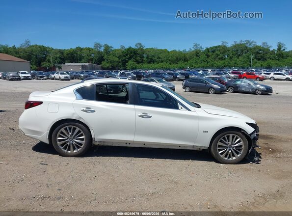 JN1EV7AR9JM431284 2018 INFINITI Q50 White Սալոնի 360 աստիճան տեսք