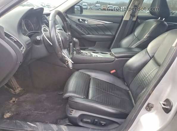 JN1EV7AR9JM441085 2018 INFINITI Q50 Silver Front interior view