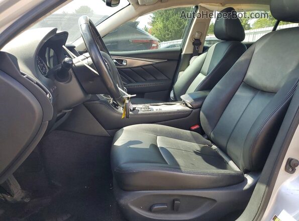 JN1EV7ARXHM838976 2017 INFINITI Q50 Silver Вид салону спереду