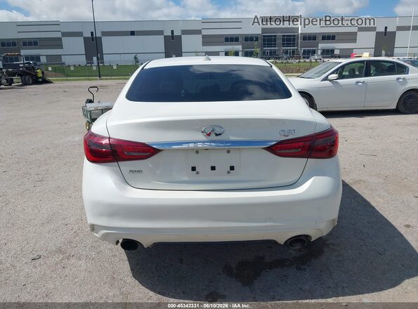 JN1EV7ARXJM434162 2018 INFINITI Q50 White Սալոնի 360 աստիճան տեսք