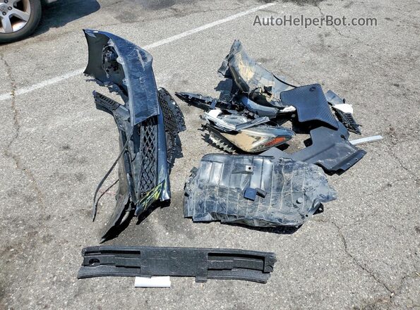JN1EV7EK3LM340348 2020 INFINITI Q60 Black Vista del compartimento del motor