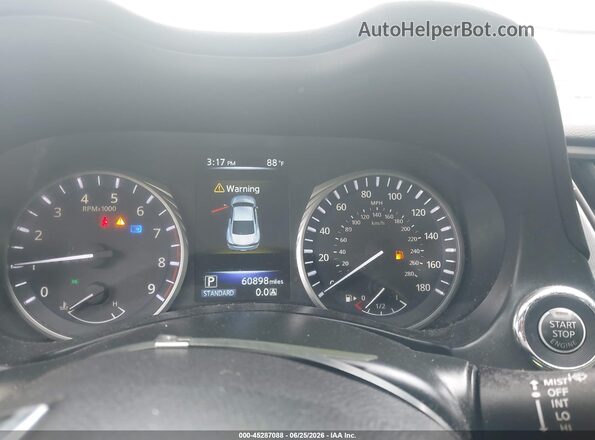 JN1EV7EL0HM554326 2017 INFINITI Q60 White Հետևի նստատեղերի տեսք