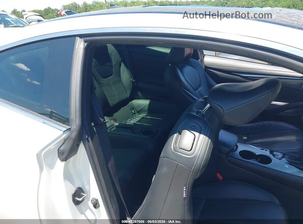 JN1EV7EL0HM554326 2017 INFINITI Q60 White VIN կոդի պիտակի տեսք
