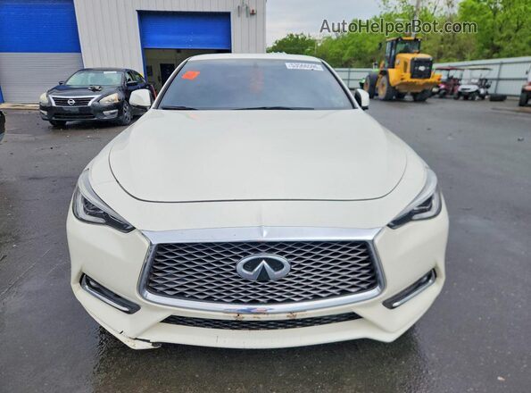 JN1EV7EL1JM390428 2018 INFINITI Q60 White Vista frontal