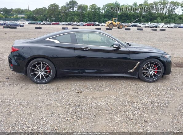 JN1EV7ELXJM393036 2018 INFINITI Q60 Black Widok zestawu wskaźników