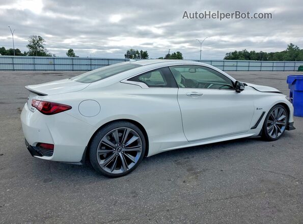 JN1FV7EK4JM530547 2018 INFINITI Q60 Белый Задняя правая четверть