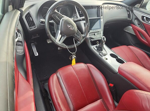 JN1FV7EL8KM440585 2019 INFINITI Q60 Белый Вид панели приборов