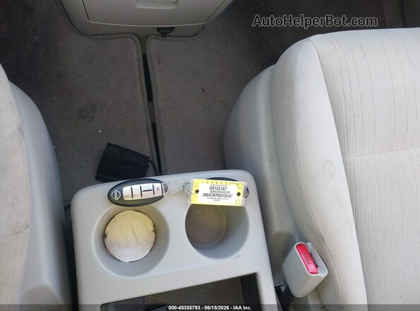 JN8AE2KP0G9155167 2016 NISSAN QUEST Silver Dashboard view