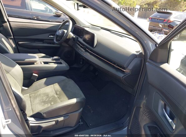 JN8AF0BE8SM462320 2025 NISSAN OTHER Gray Vista interior delantera