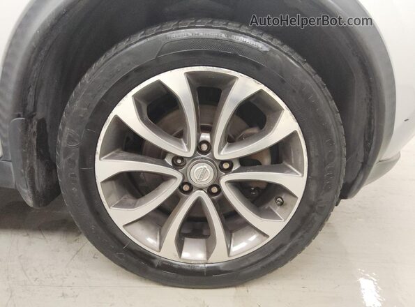 JN8AF5MR1HT701914 2017 NISSAN JUKE Серебряный 