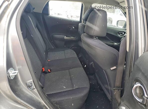 JN8AF5MR4GT606228 2016 NISSAN JUKE Silver Vista interior trasera