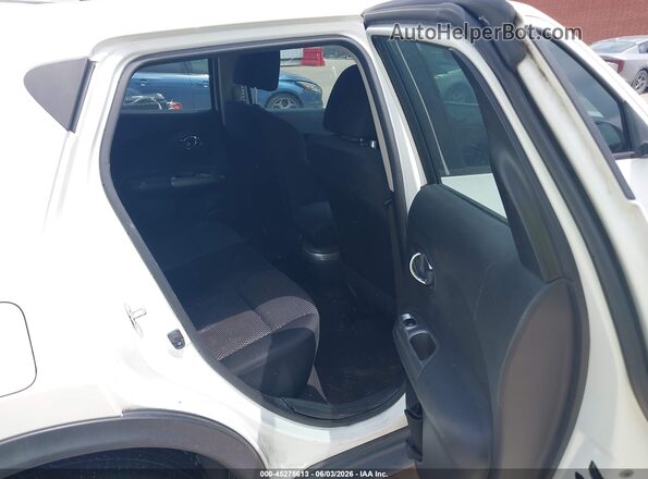 JN8AF5MR5GT602270 2016 NISSAN JUKE White VIN կոդի պիտակի տեսք