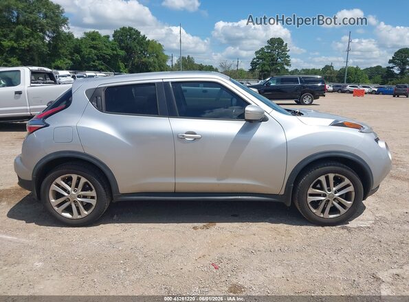 JN8AF5MR8GT601193 2016 NISSAN JUKE Silver Widok wnętrza z tyłu