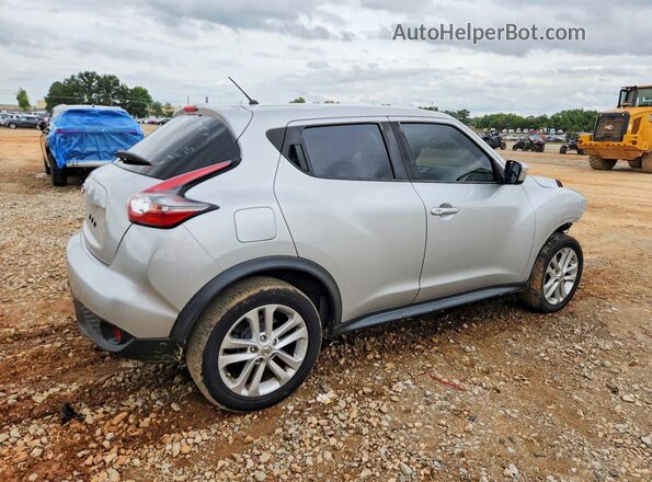 JN8AF5MRXHT705590 2017 NISSAN JUKE Silver Rear right