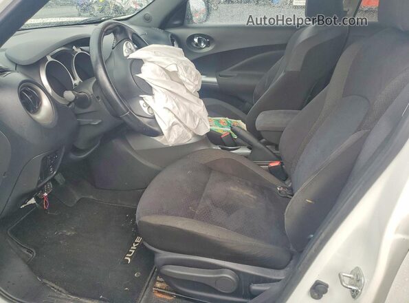 JN8AF5MV2GT653674 2016 NISSAN JUKE White Widok wnętrza z przodu