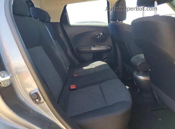 JN8AF5MV3GT652159 2016 NISSAN JUKE Charcoal Widok tylnych siedzeń