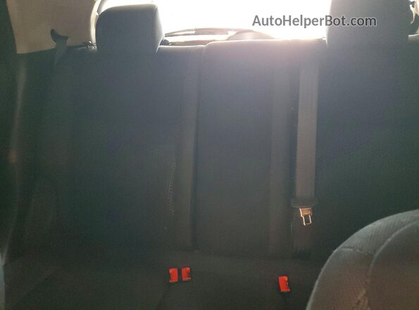 JN8AF5MV4GT657886 2016 NISSAN JUKE Red Հետևի նստատեղերի տեսք