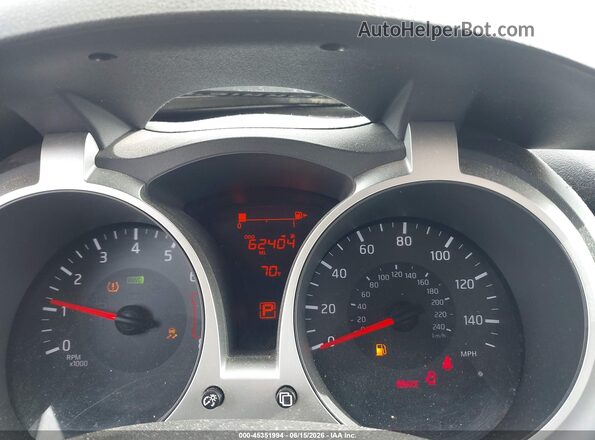 JN8AF5MV6HT753360 2017 NISSAN JUKE Black Widok tylnych siedzeń