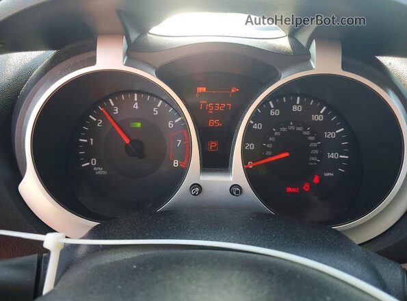 JN8AF5MV9GT656068 2016 NISSAN JUKE Burgundy Սարքավորումների վահանակի տեսք