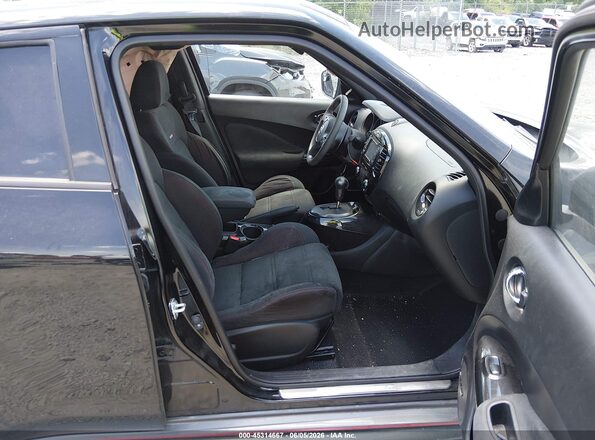 JN8AF5MV9HT752963 2017 NISSAN JUKE Black Front interior view