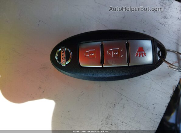 JN8AF5MV9HT752963 2017 NISSAN JUKE Black Dashboard view