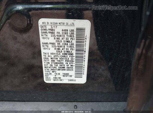 JN8AT2MT0HW146925 2017 NISSAN ROGUE Черный Вид подкапотного пространства