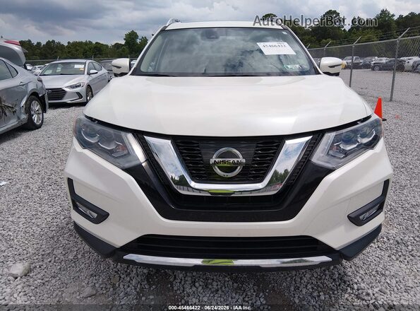 JN8AT2MT0HW405235 2017 NISSAN ROGUE White Սարքավորումների վահանակի տեսք