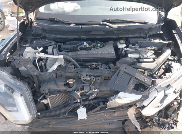 JN8AT2MT0JW459589 2018 NISSAN ROGUE Black Вид ззаду