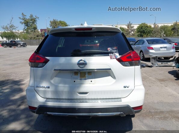 JN8AT2MT1HW133231 2017 NISSAN ROGUE White 