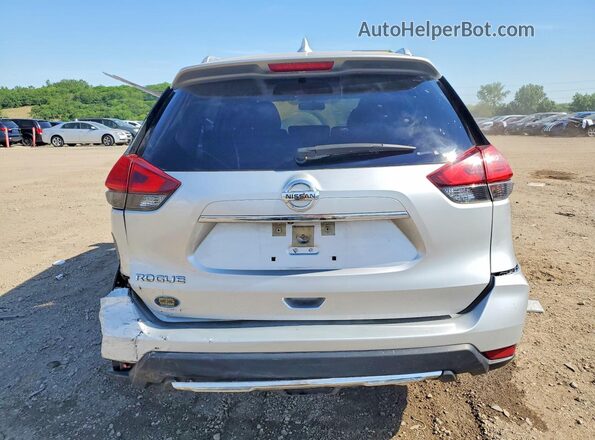 JN8AT2MT1HW141409 2017 NISSAN ROGUE Silver Հետևի տեսք