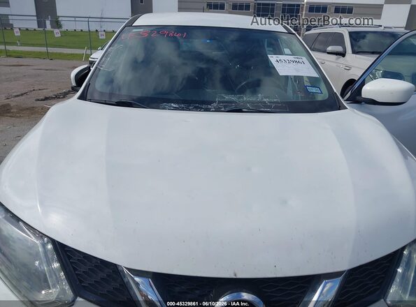 JN8AT2MT2GW013842 2016 NISSAN ROGUE Белый Вид спереди