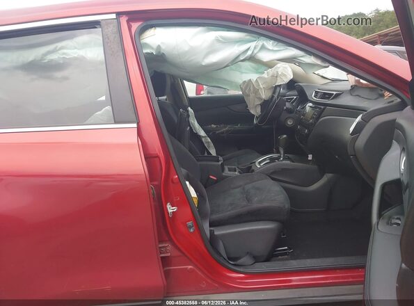 JN8AT2MT2GW017969 2016 NISSAN ROGUE Красный Вид салона спереди