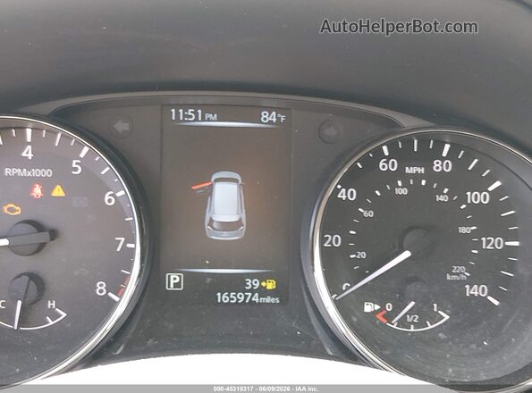 JN8AT2MT2HW384615 2017 NISSAN ROGUE Красный 