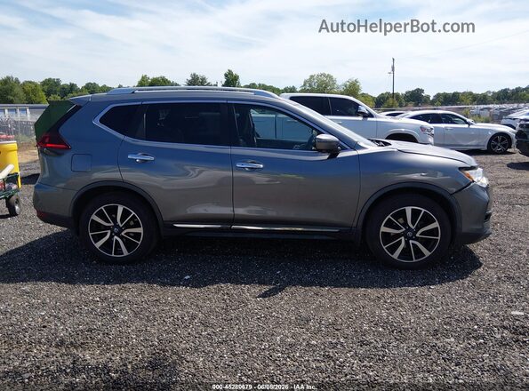 JN8AT2MT2JW487345 2018 NISSAN ROGUE Gray უკანა სალონის ხედი