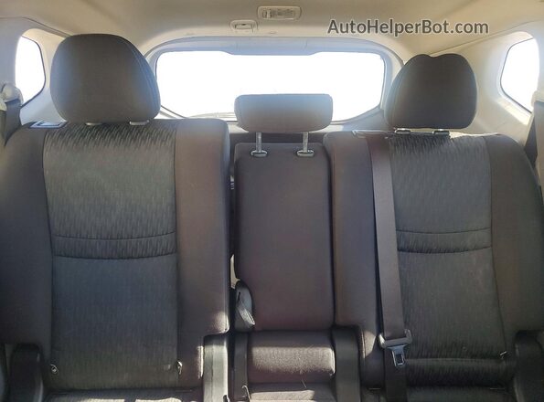 JN8AT2MT2KW265874 2019 NISSAN ROGUE Серебряный 