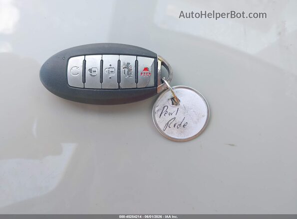 JN8AT2MT2LW002916 2020 NISSAN ROGUE Белый Вид панели приборов